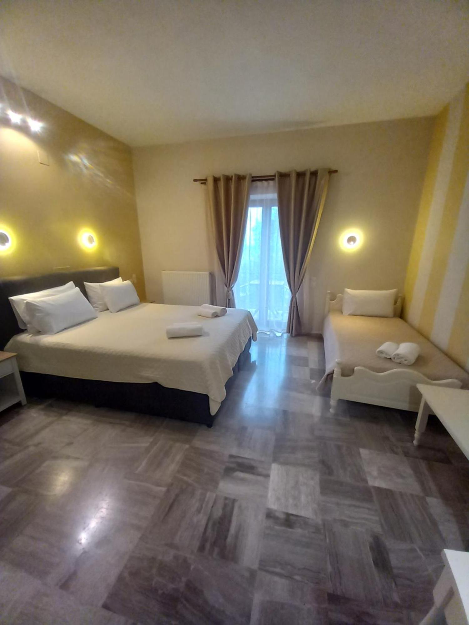 Hermes Hotel Митимна Екстериор снимка